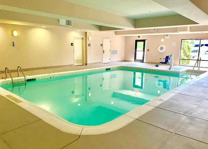 Hotel Americinn By Wyndham Champaign Area