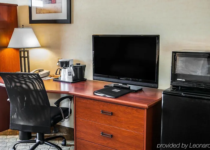 Americinn By Wyndham Champaign Area
